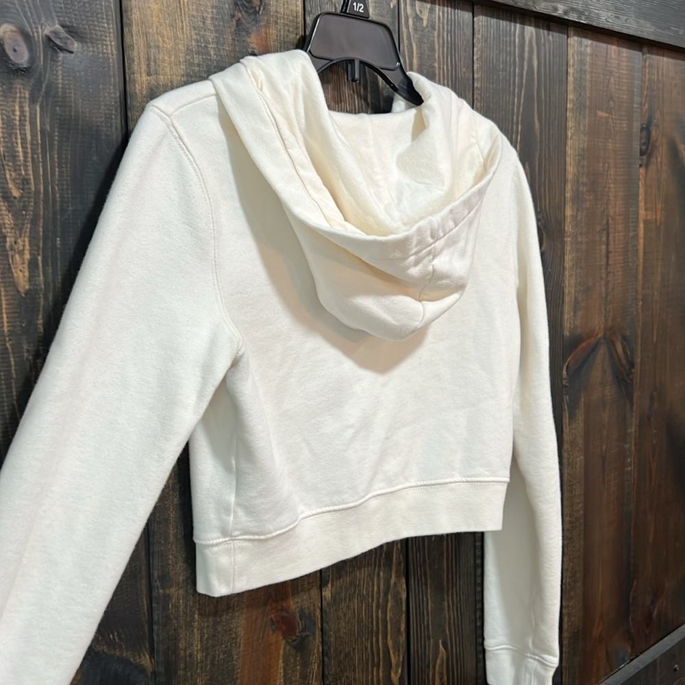 American Eagle Cream Cropped Hooded Jacket S Full Zip Preppy Minimalist Capsule - Picture 6 of 10